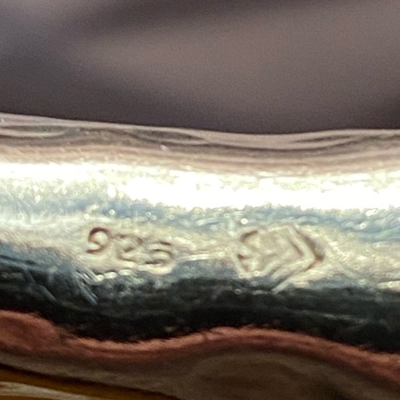 Sterling heavy weight silpada bangle - Picture 3 of 4